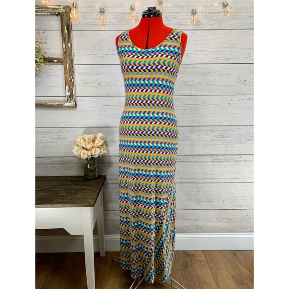 Calvin Klein Dresses & Skirts - CALVIN KLEIN Multi-Color Geometric Sleeveless Maxi